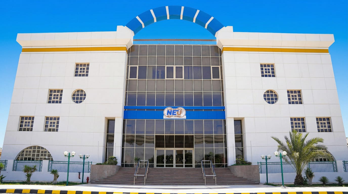 شراكــة مع جامــعة